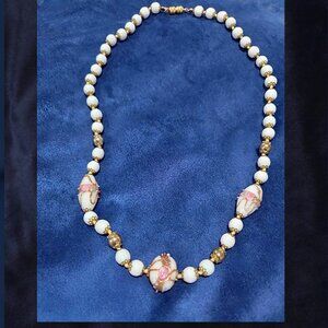 Vintage White Murano Venetian Glass Wedding Cake Bead Necklace